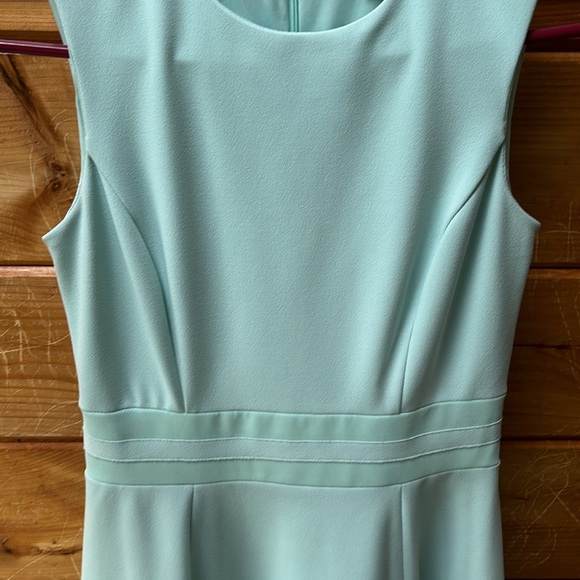 Calvin Klein Dress - Size 4 - Picture 2 of 6